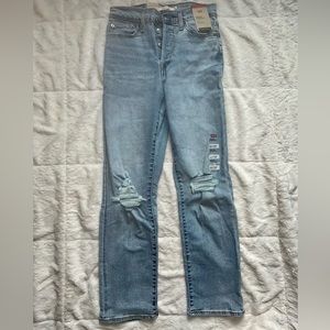 Women’s Levi’s High Rise Wedgie Straight Jeans Brand New/Never Worn